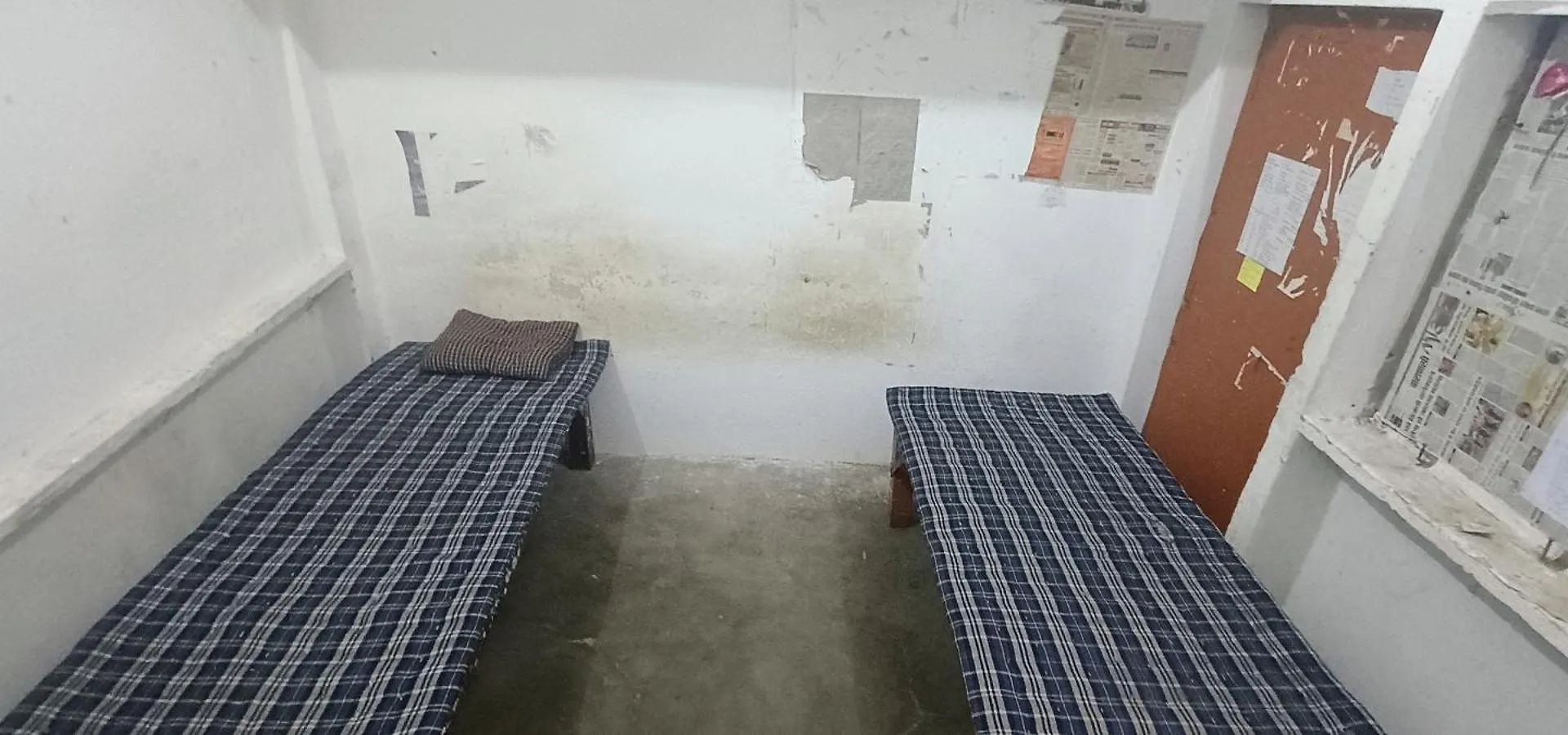 Shradha Saburi Boys Hostel Waranasi Indie